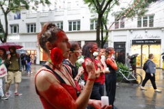 Faire poing commun 13 * 6000 x 4000 * (9.09MB)